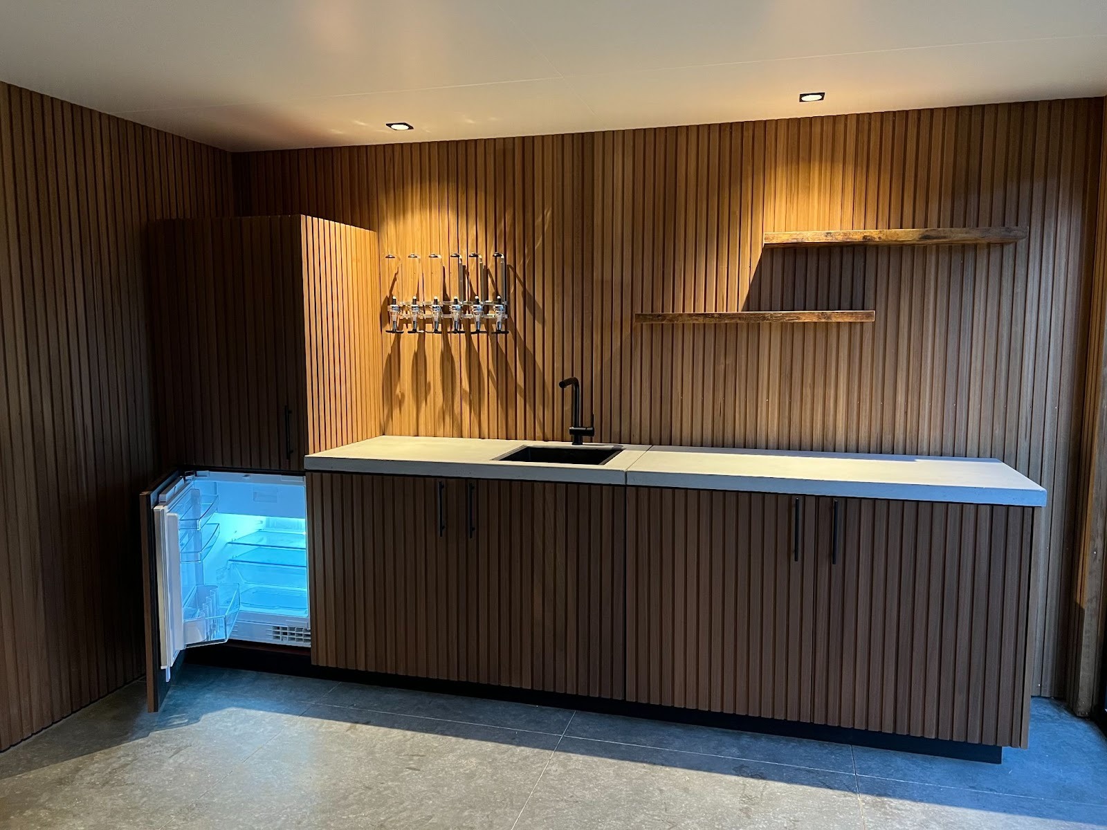 Welk hout voor je overkapping? Douglas, eiken, lariks, ayous
