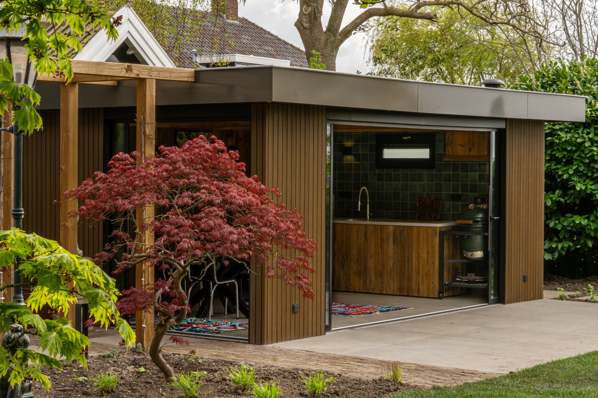 Luxe tuinkamer op maat | Moderne uitbouw bij monumentale boerderij