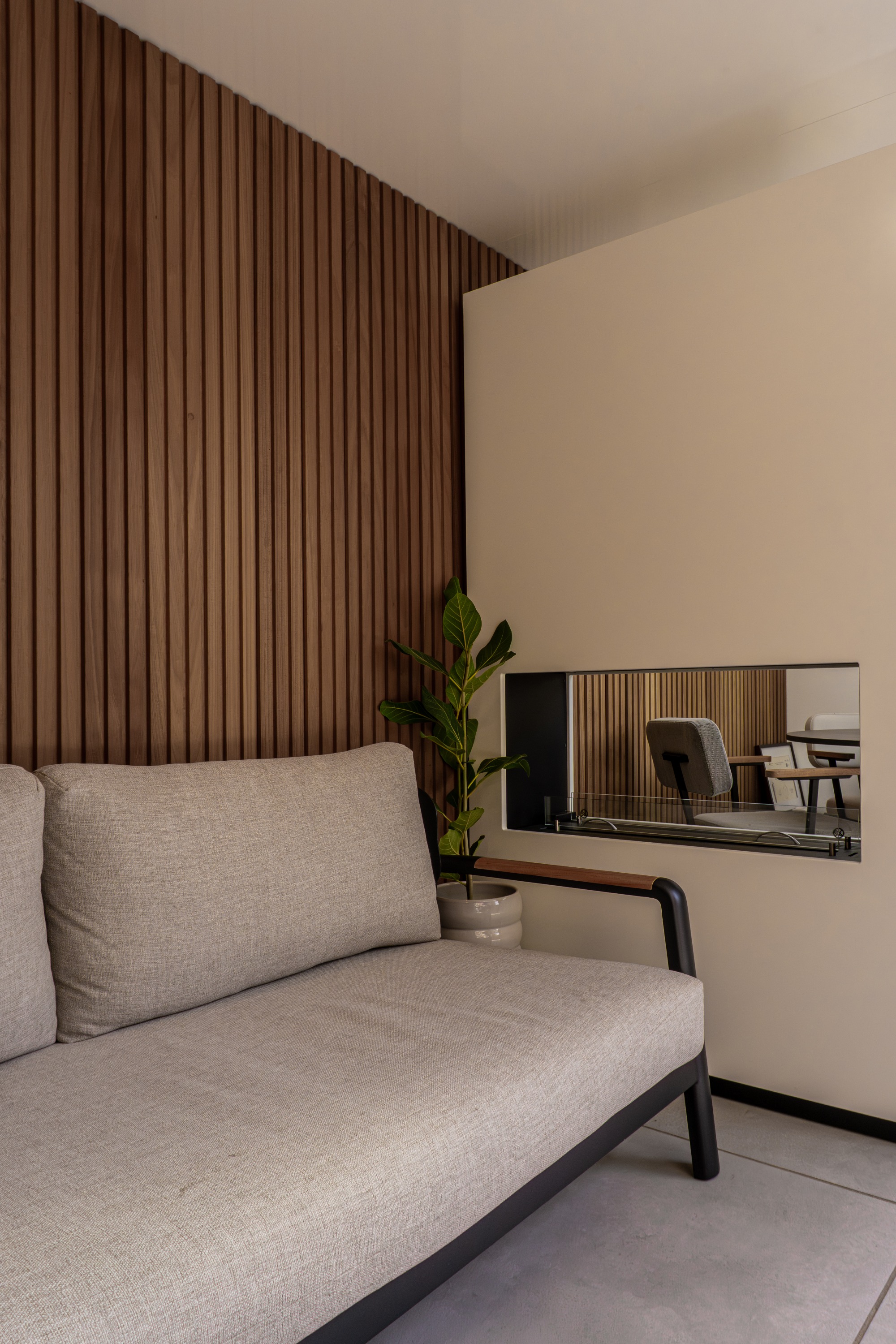 Luxe tuinkamer met werkplek en buitenkeuken | Apard